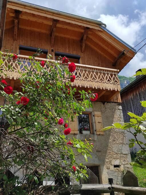 L'Echappee Belle En Montagne - Site Location-Chalet Mieussy Extérieur photo